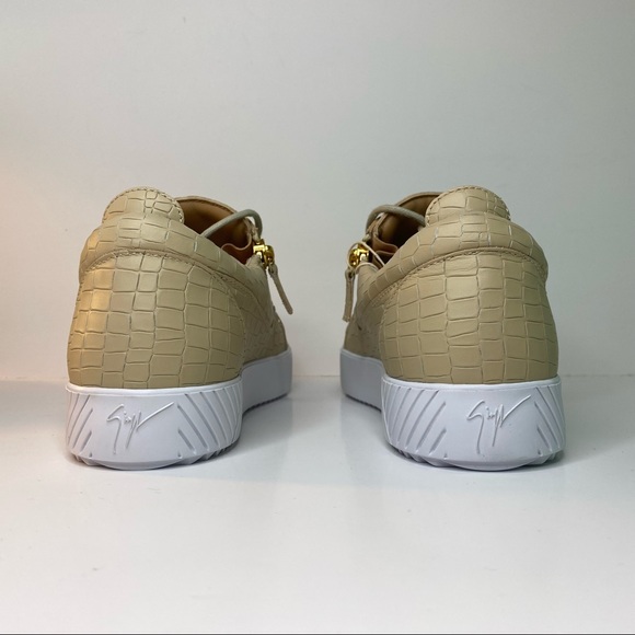 GIUSEPPE ZANOTTI Beige Low Top Crocodile Sneakers - Picture 10 of 16